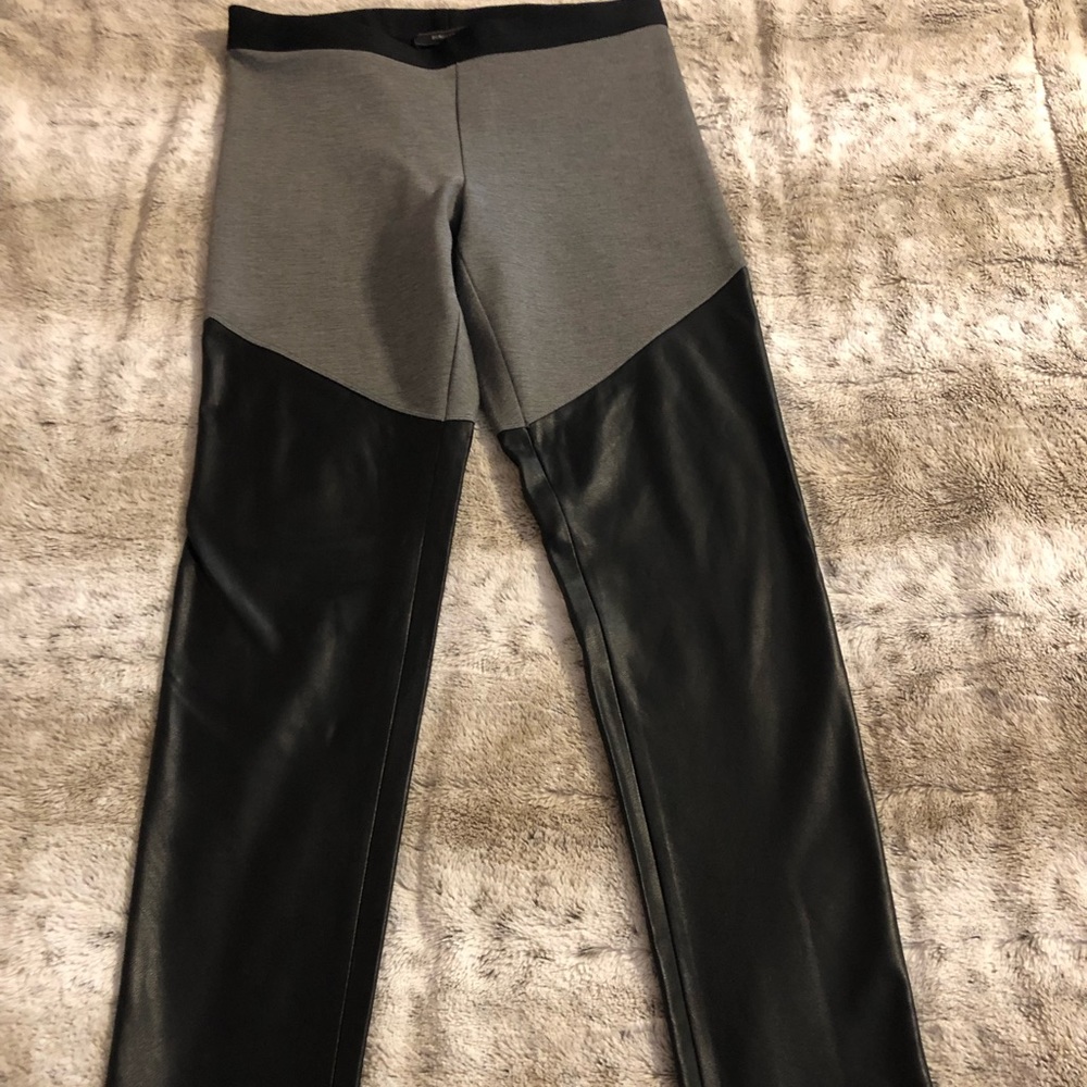 BCBG Maxazria Colorblock Stretch leggings